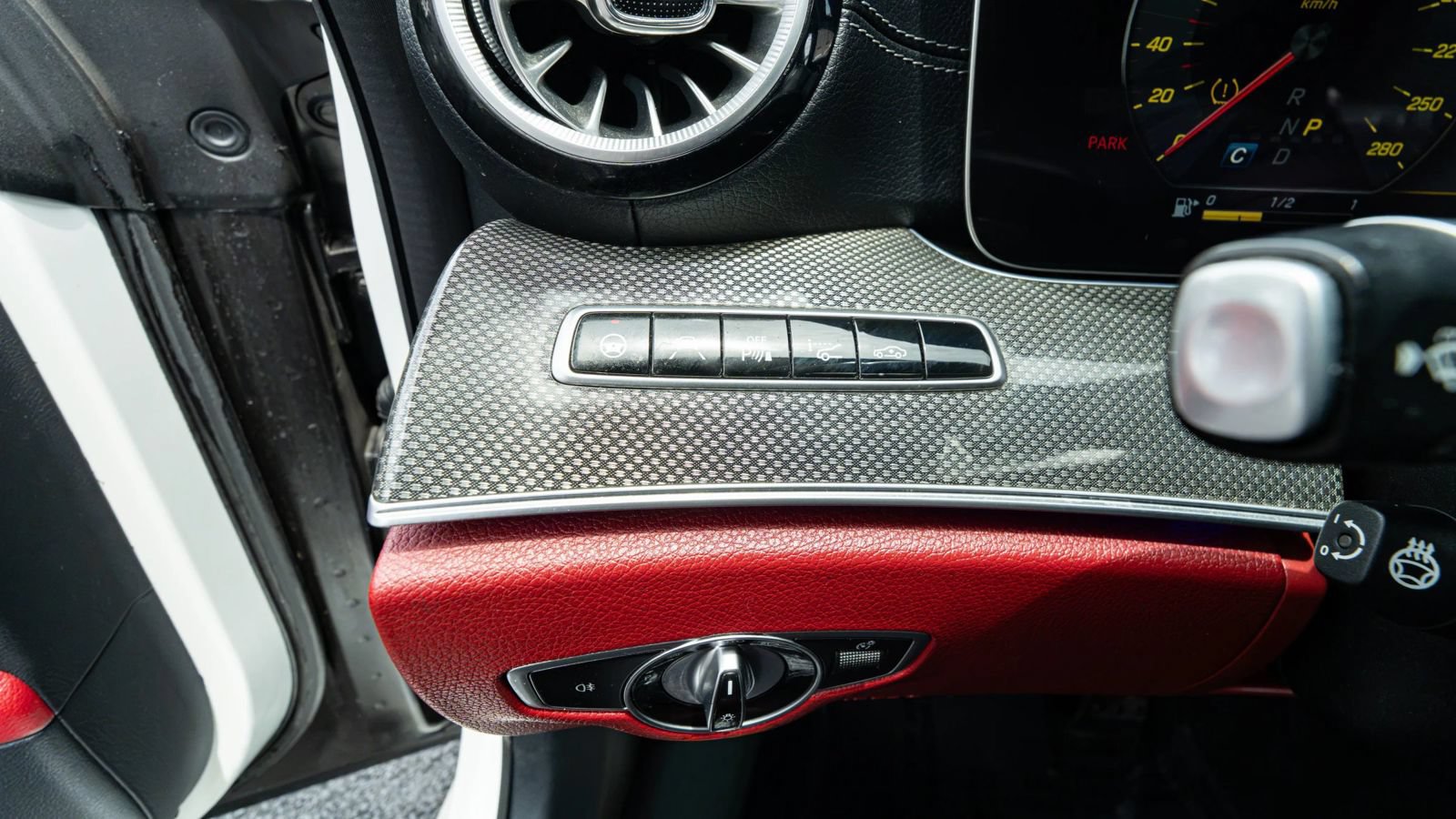 Used 2019 Mercedes-Benz CLS 53 AMG 4MATIC w/ Driver Assistance Package image 55