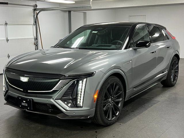 New 2026 Cadillac Lyriq V w/ Exterior Carbon Fiber Package AWD/4WD image 1