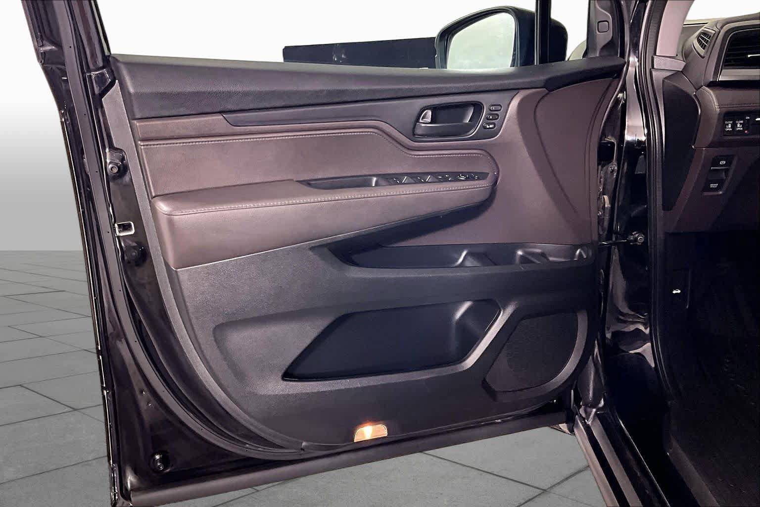 Used 2019 Honda Odyssey EX-L image 20