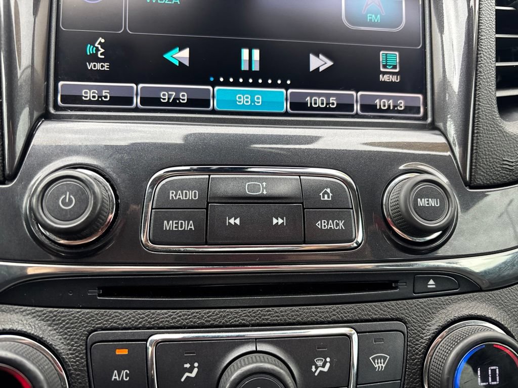 Used 2015 Chevrolet Impala LTZ FWD image 23