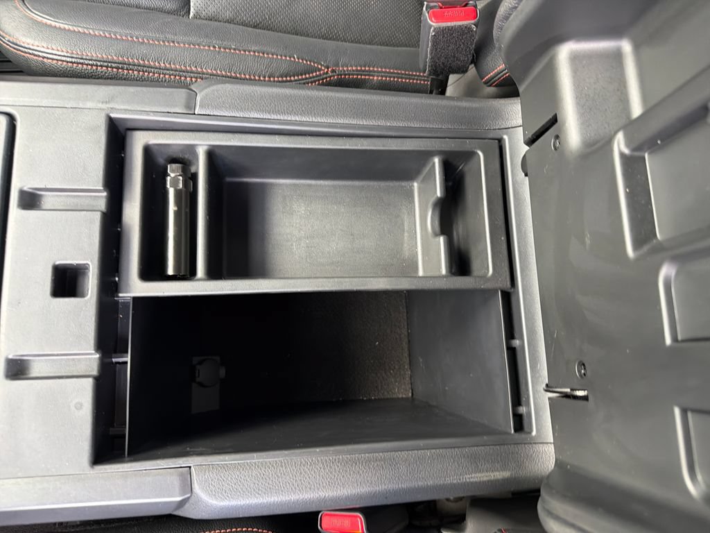Used 2020 Nissan Titan PRO-4X w/ Pro-4x Convenience Package AWD/4WD image 46
