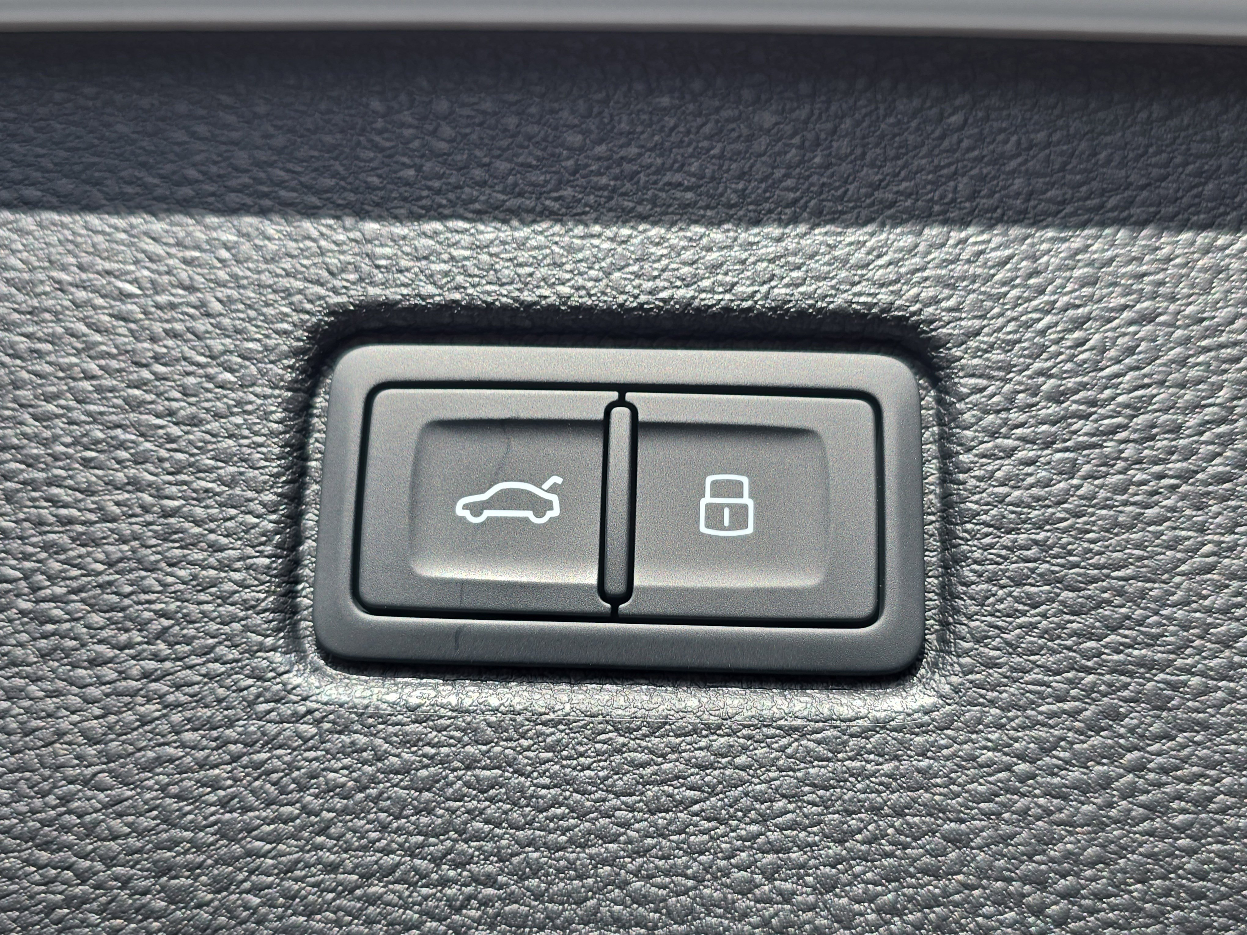 New 2026 Audi Q7 3.0T Premium Plus image 13