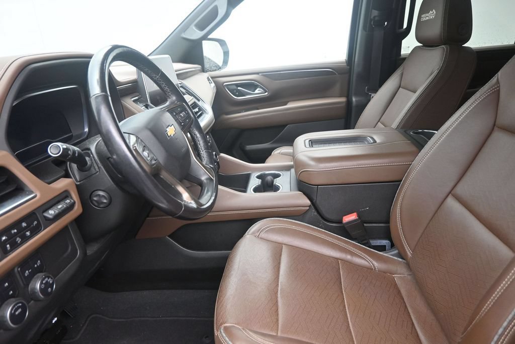 Used 2022 Chevrolet Tahoe High Country AWD/4WD image 12