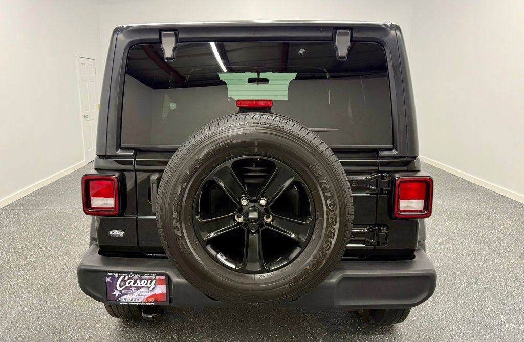 Used 2021 Jeep Wrangler Unlimited Sport w/ Technology Group image 9