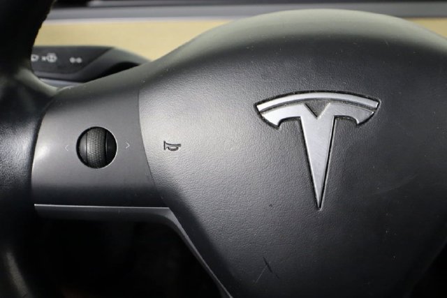 Used 2018 Tesla Model 3 Performance AWD/4WD image 12