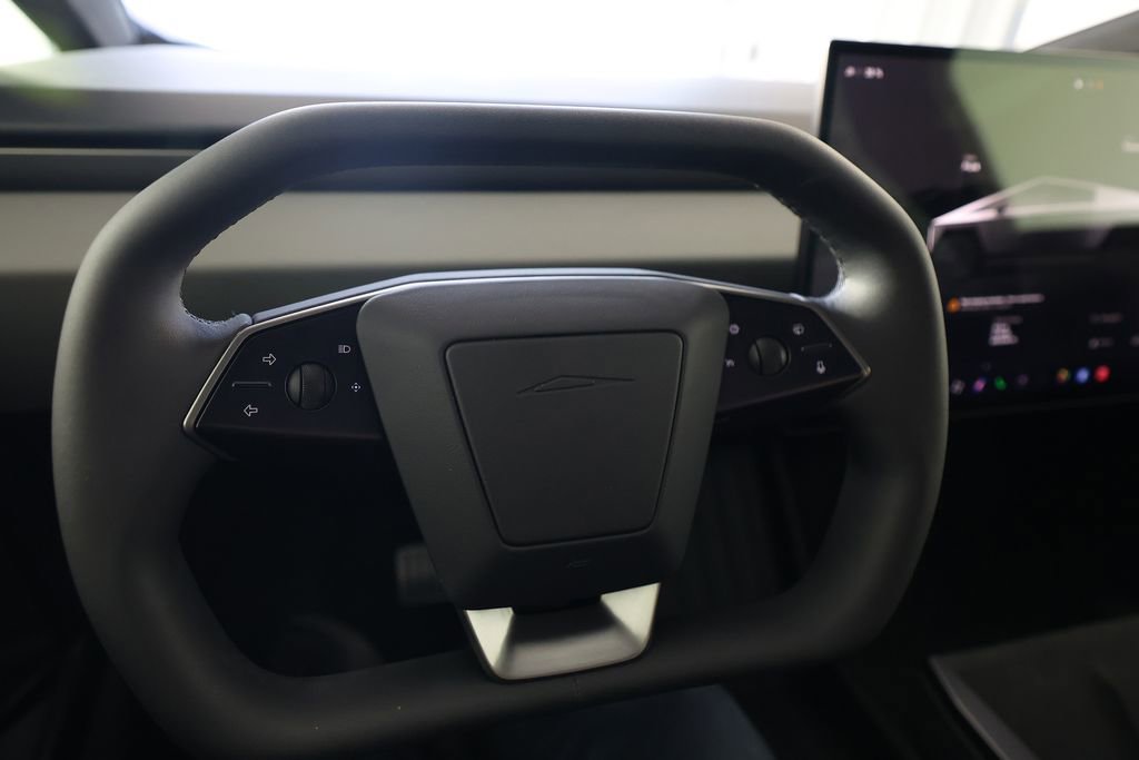 Used 2024 Tesla Cybertruck AWD Crew Cab image 21