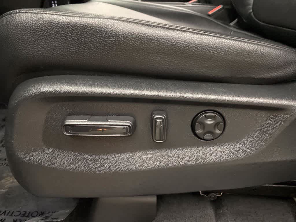 Used 2025 Honda Odyssey EX-L image 13