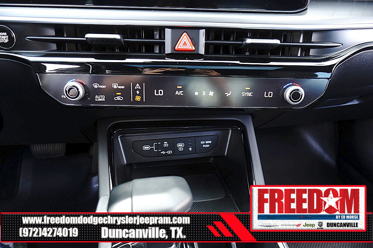 Used 2025 Kia K5 GT-Line w/ GT-Line Premium Package FWD image 22