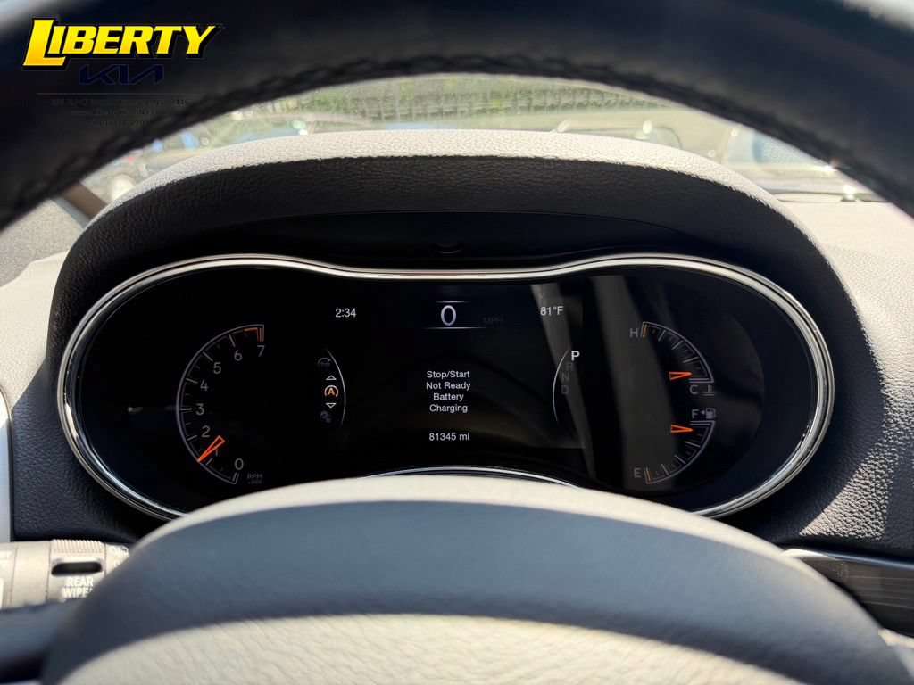 Used 2020 Jeep Grand Cherokee Altitude AWD/4WD image 13
