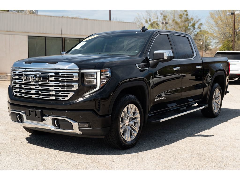 Used 2025 GMC Sierra 1500 Denali image 3