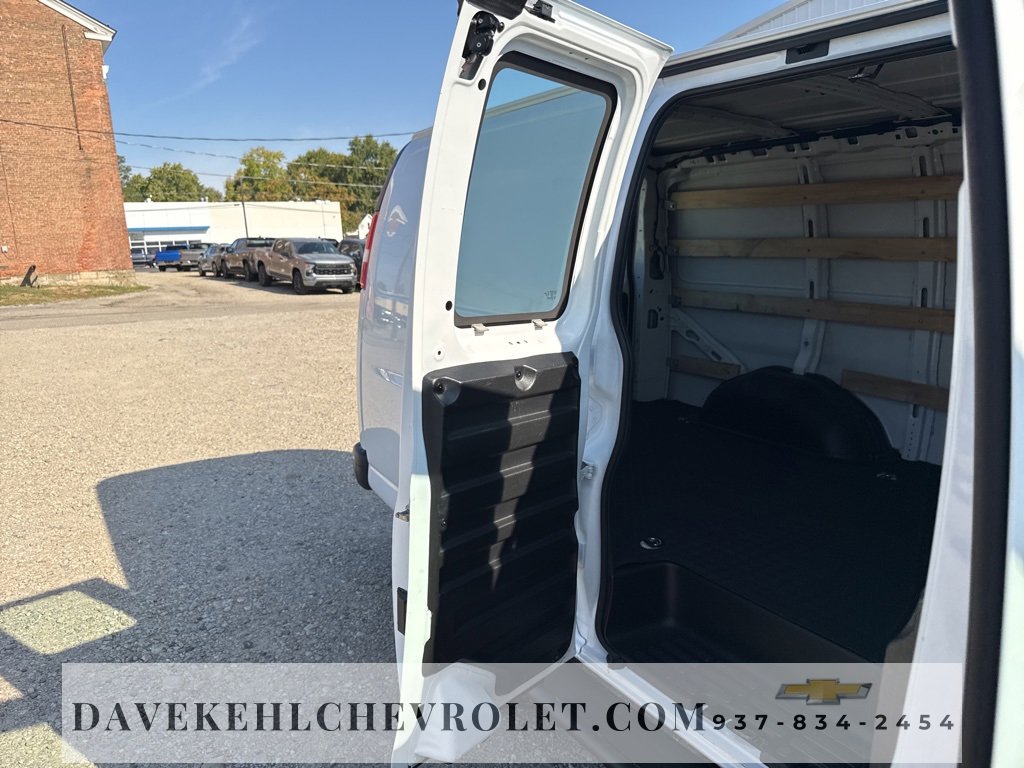 Certified 2023 GMC Savana 2500 w/ Driver Convenience Package image 30