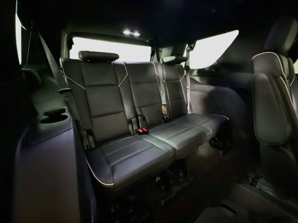 Used 2023 Cadillac Escalade Premium Luxury RWD image 41