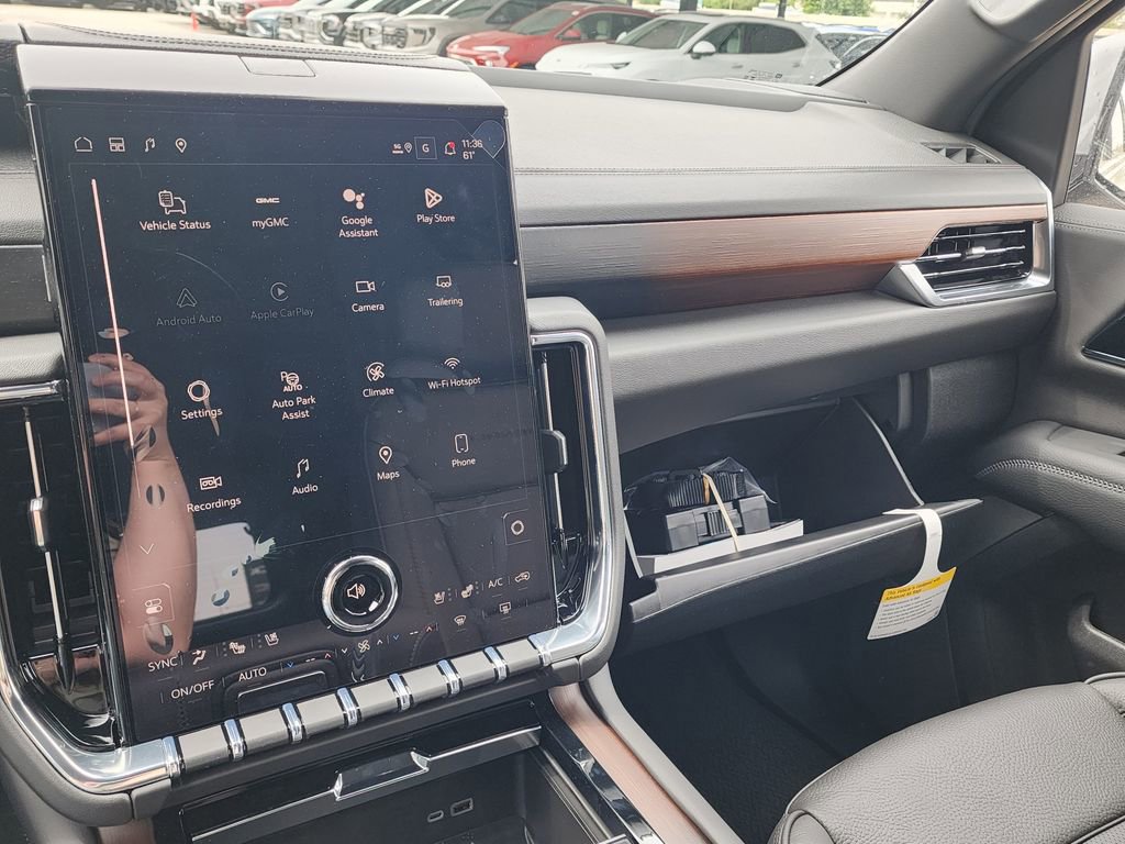 New 2026 GMC Yukon Denali AWD/4WD image 42