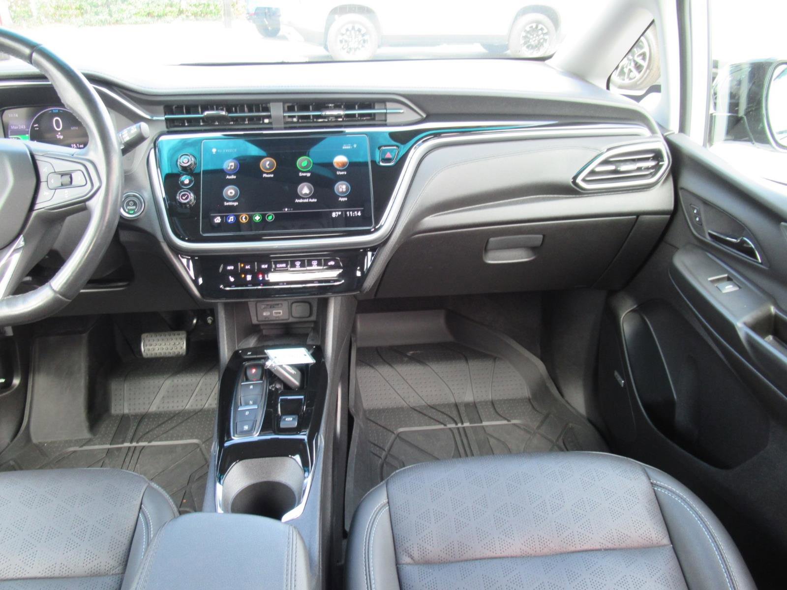 Used 2023 Chevrolet Bolt LT w/ Infotainment Package image 14