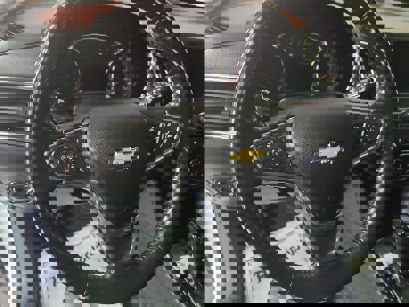 Used 2020 Chevrolet Equinox LT image 19