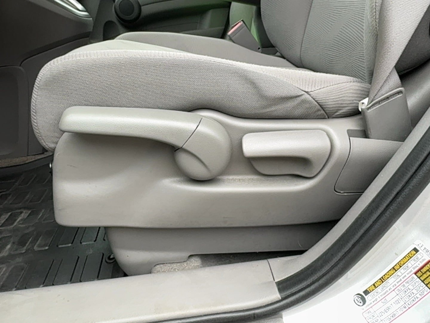 Used 2010 Honda CR-V LX image 15