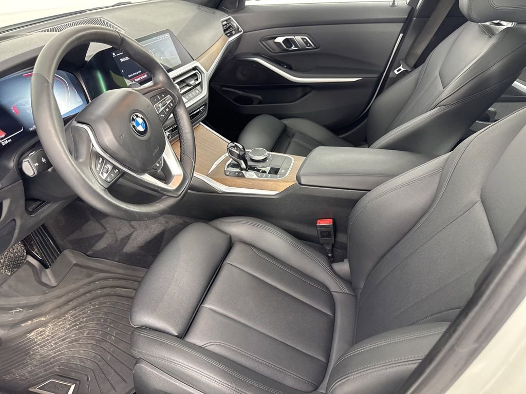 Used 2019 BMW 330i xDrive Sedan w/ Premium Package image 23