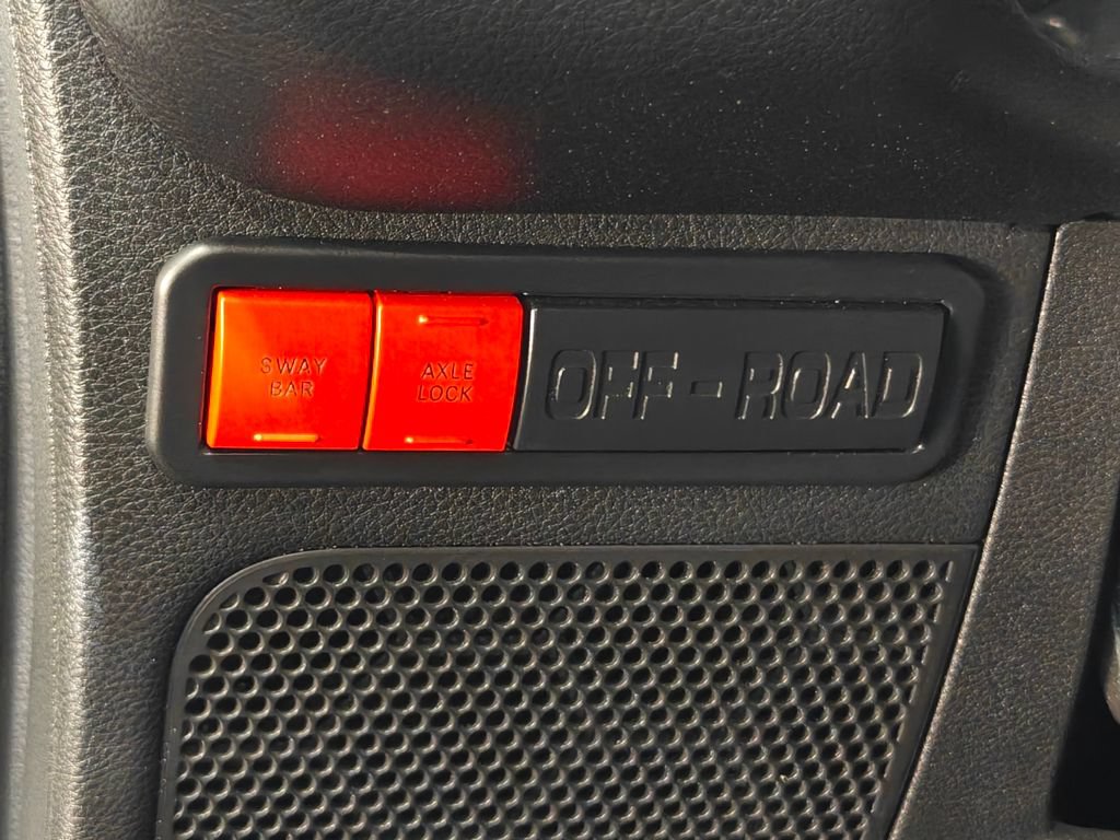 Used 2016 Jeep Wrangler Unlimited Rubicon AWD/4WD image 10