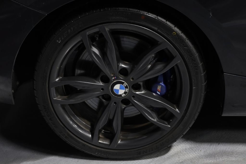 Used 2016 BMW M235i Coupe RWD image 33