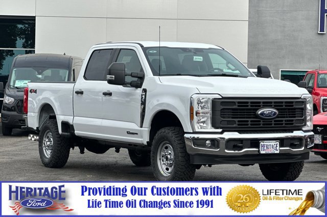 New 2026 Ford F250 XL image 2