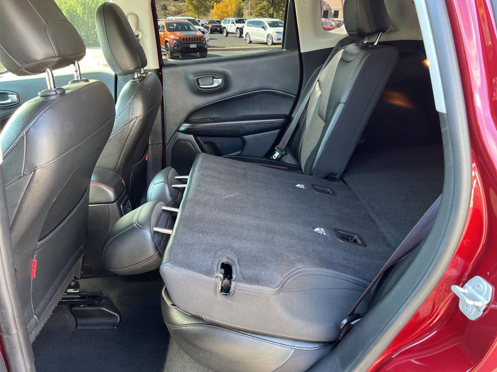 Used 2021 Jeep Compass Trailhawk image 16