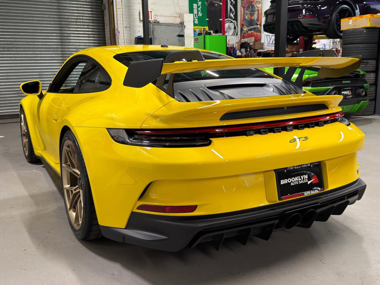 Used 2022 Porsche 911 GT3 image 8