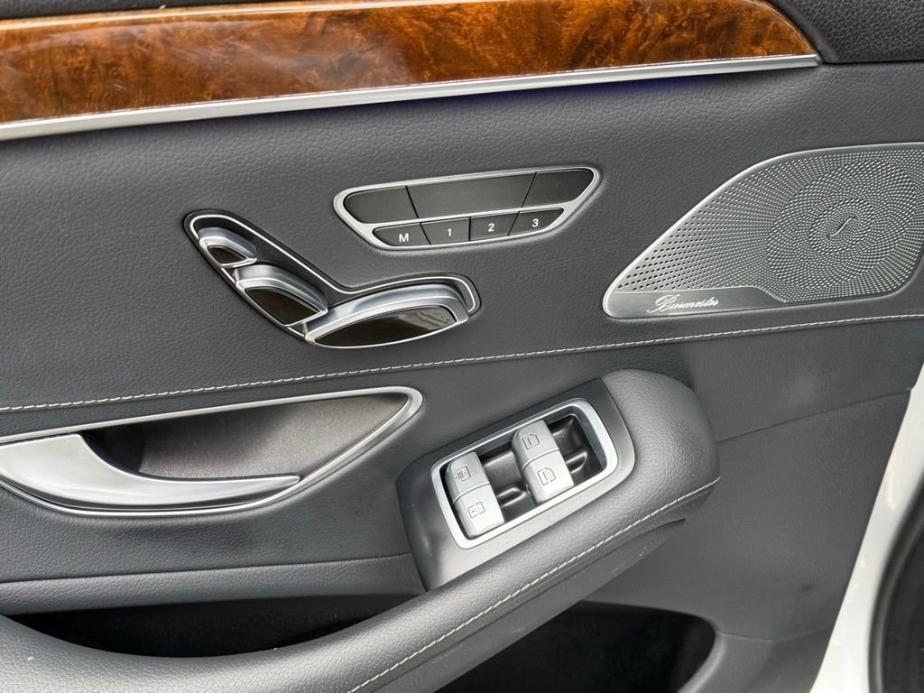 Used 2015 Mercedes-Benz S 550 Sedan image 15