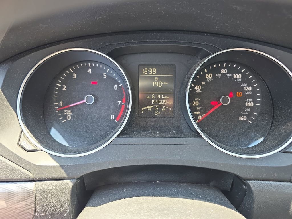 Used 2016 Volkswagen Jetta SE FWD image 7