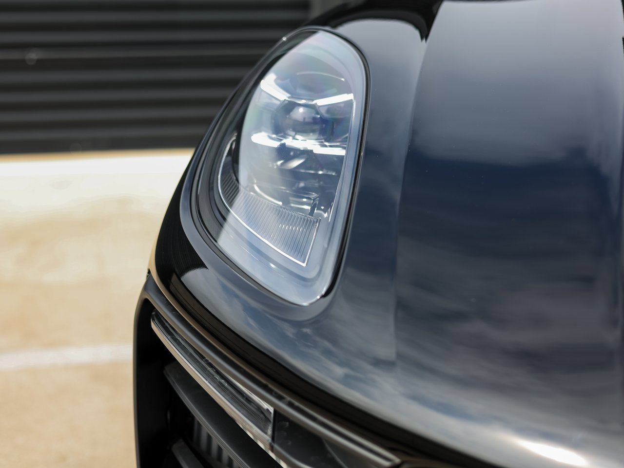 Certified 2026 Porsche Macan S AWD/4WD image 13
