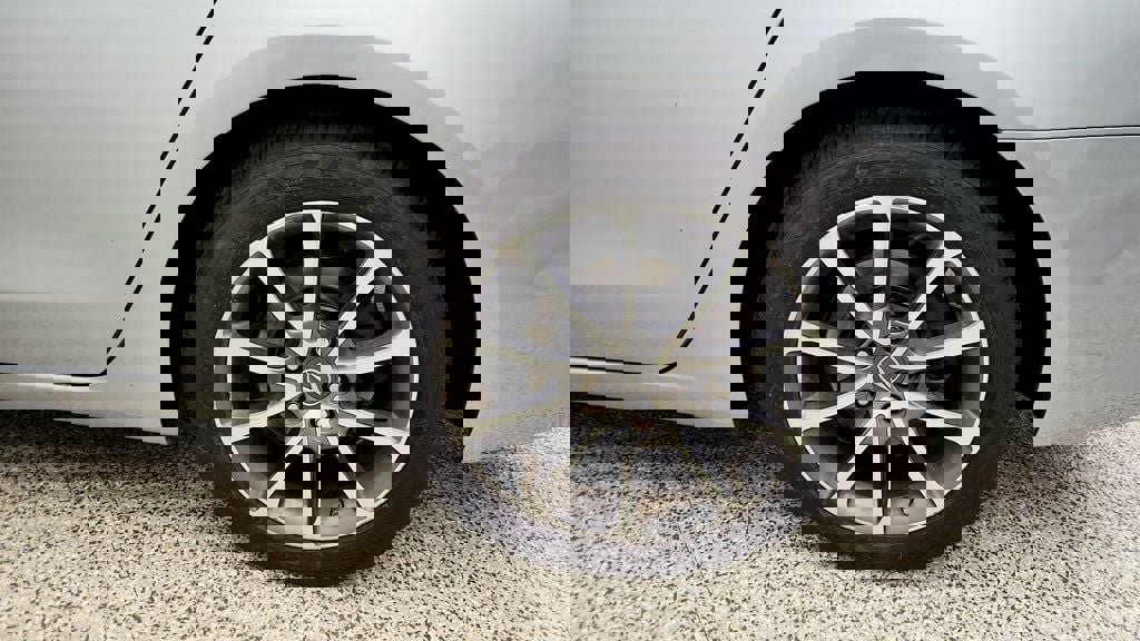 Used 2017 Acura TLX V6 w/ Advance Package FWD image 9