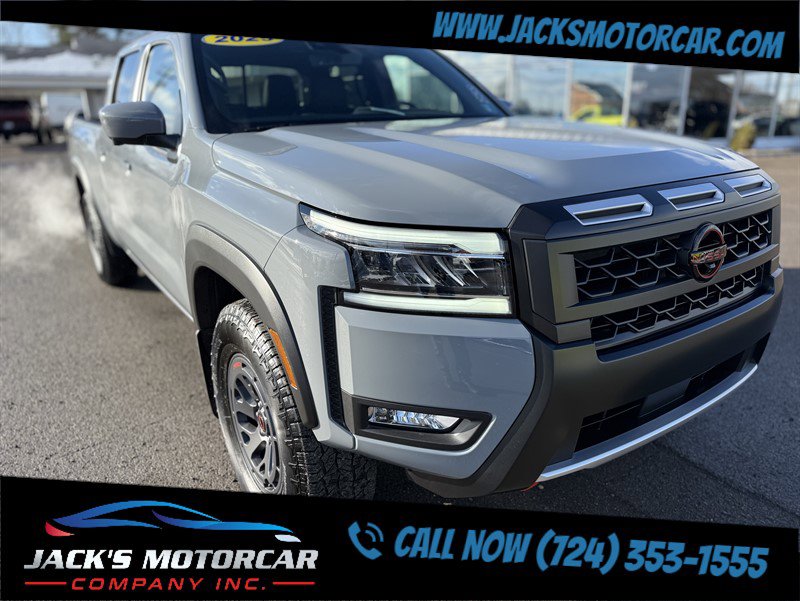 Used 2025 Nissan Frontier PRO-4X w/ Pro Premium Package image 9