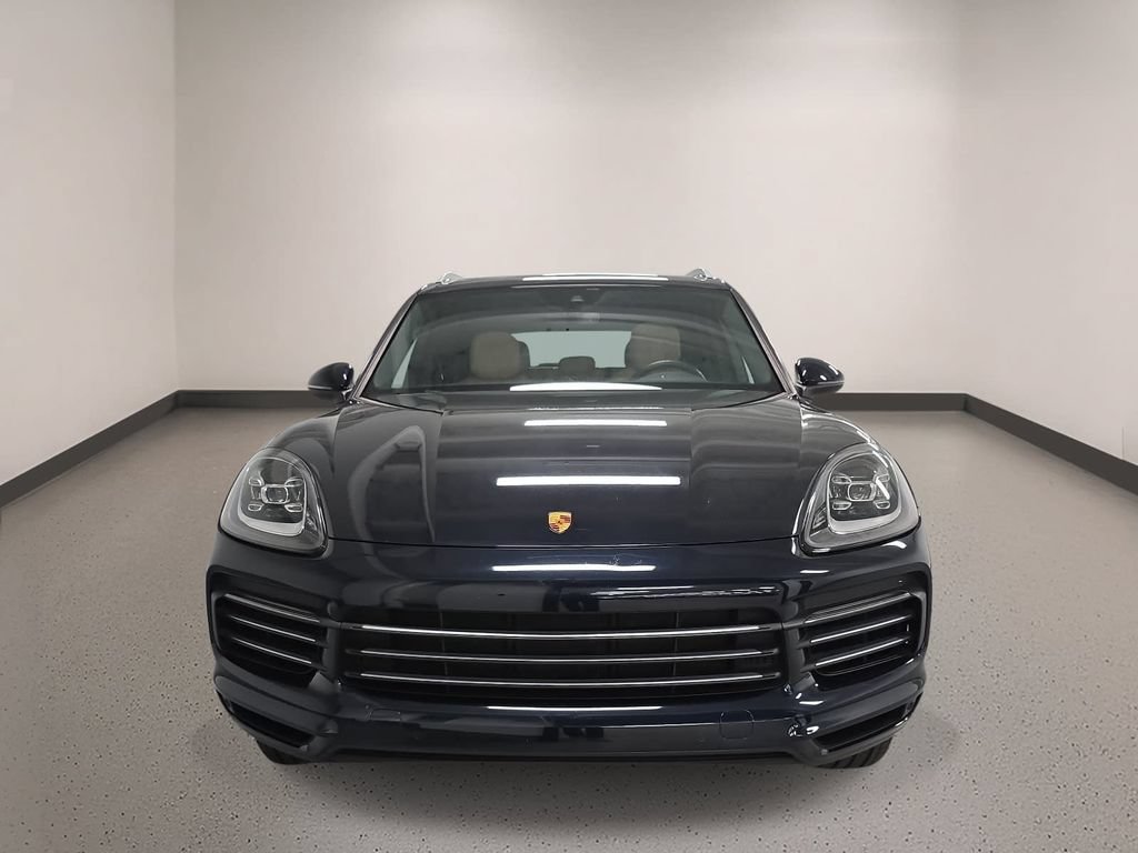 Certified 2023 Porsche Cayenne AWD/4WD image 9
