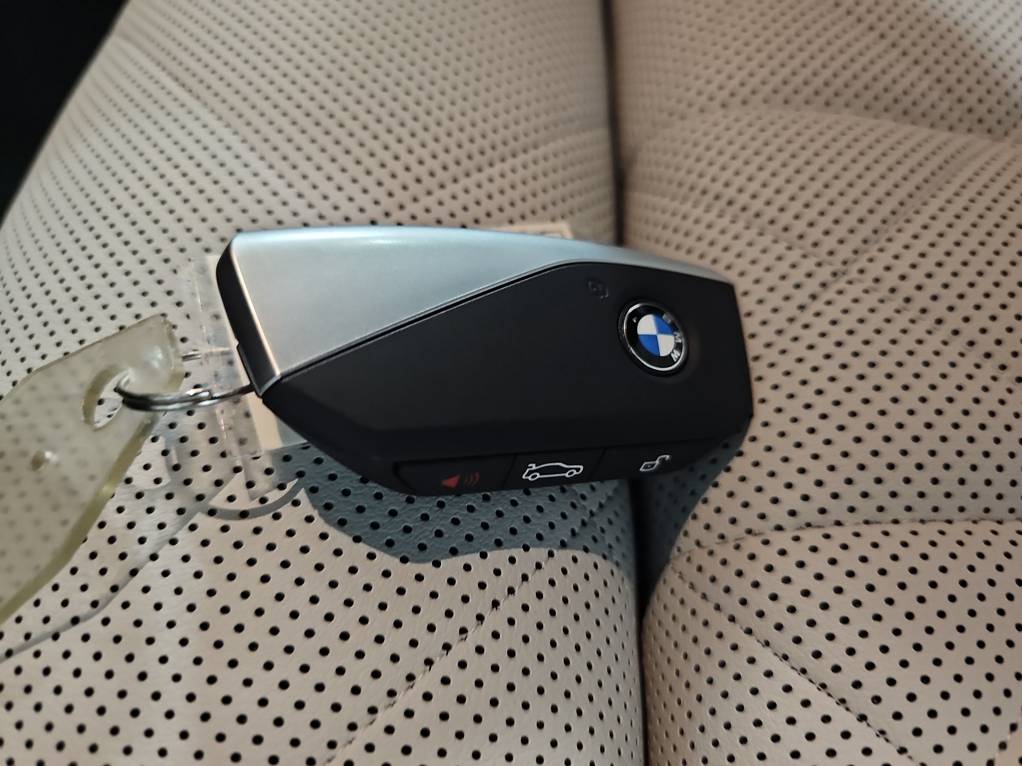 New 2026 BMW X5 xDrive50e AWD/4WD image 38