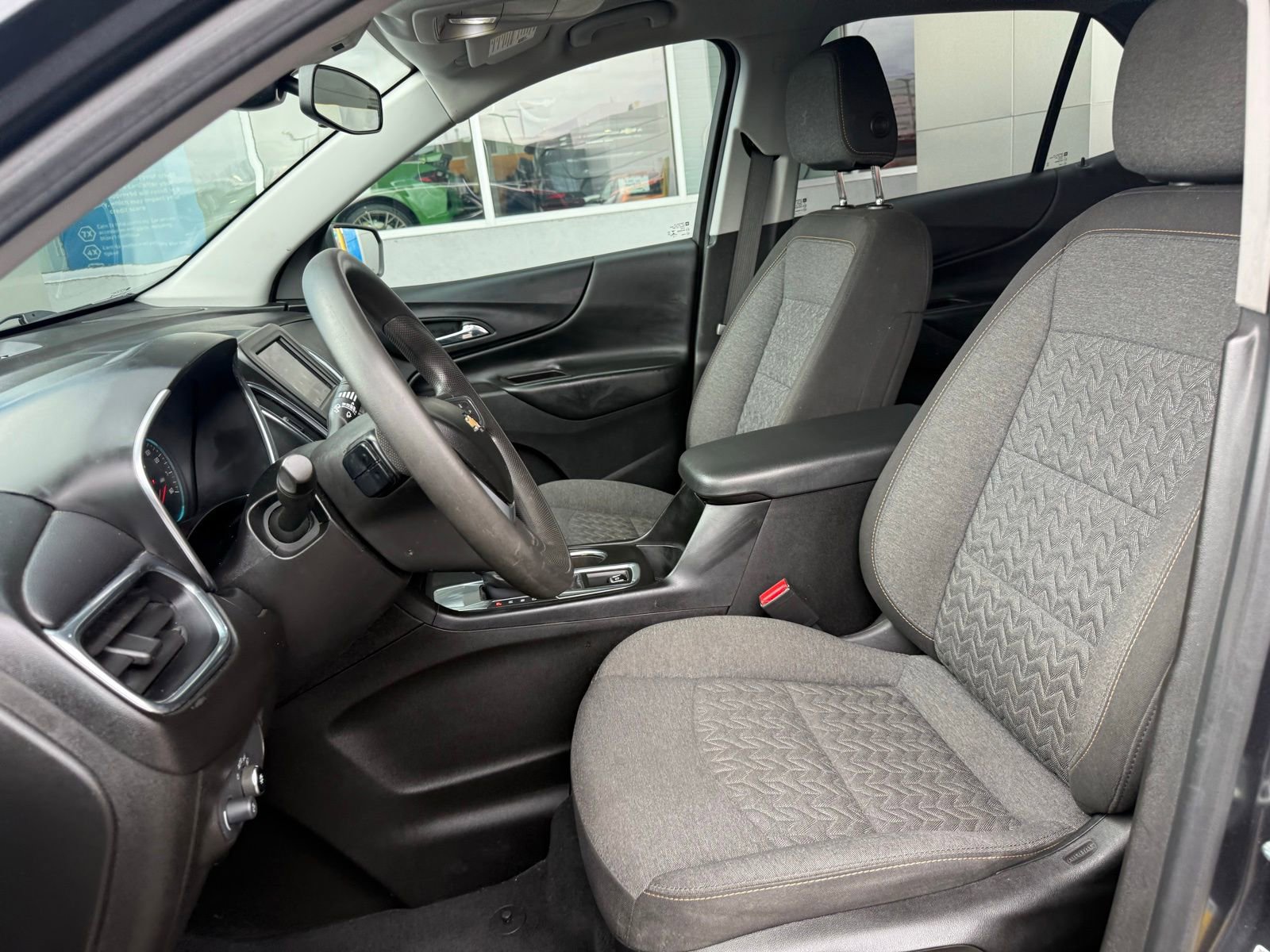 Used 2022 Chevrolet Equinox LT FWD image 16