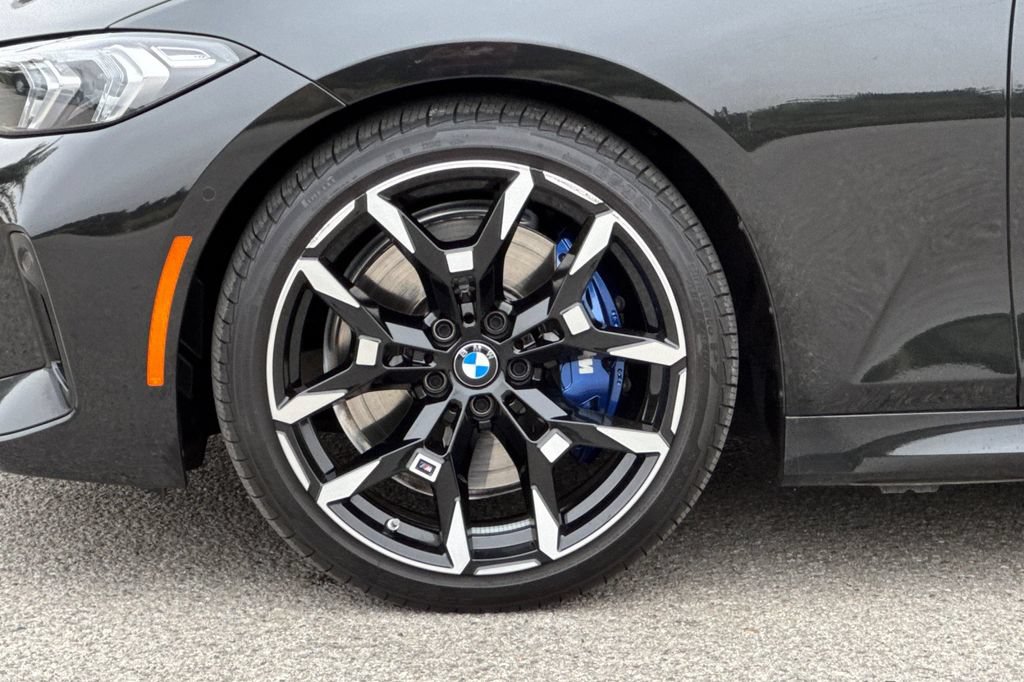 Used 2025 BMW M340i RWD image 32