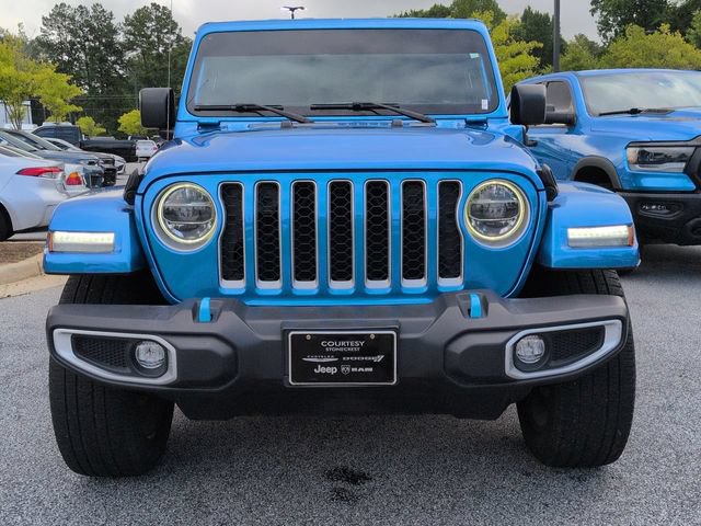Used 2022 Jeep Wrangler Unlimited Sahara w/ Cold Weather Group AWD/4WD image 8