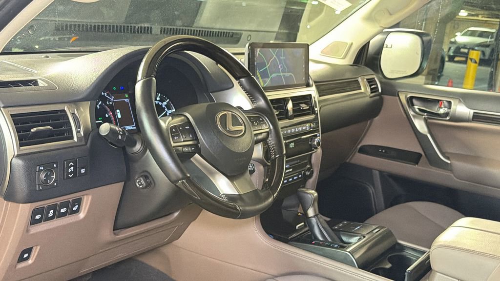 Certified 2023 Lexus GX 460 Premium w/ Premium Package AWD/4WD image 22