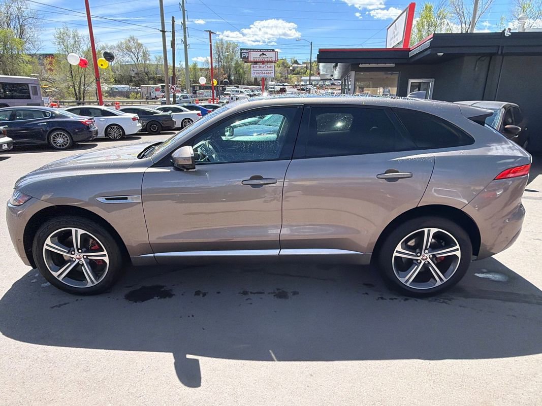 Used 2017 Jaguar F-PACE S AWD/4WD image 4