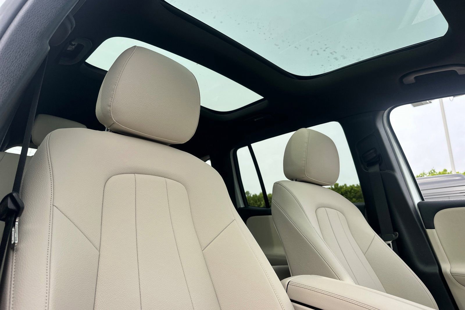 New 2026 Mercedes-Benz GLB 250 4MATIC image 31