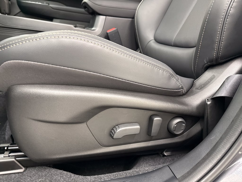New 2026 Subaru Outback Limited XT AWD/4WD image 13