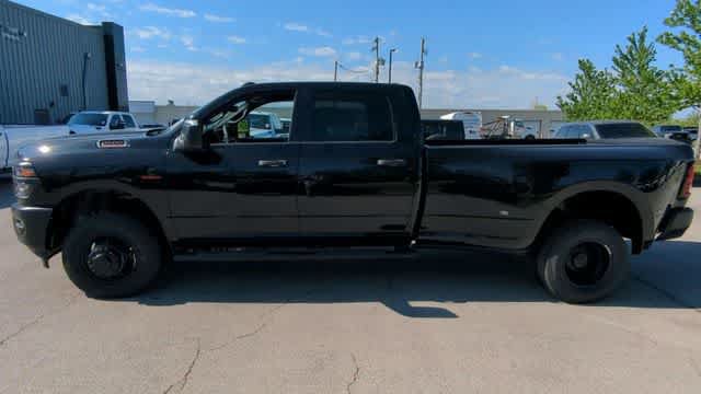 New 2026 RAM 3500 Tradesman AWD/4WD image 5
