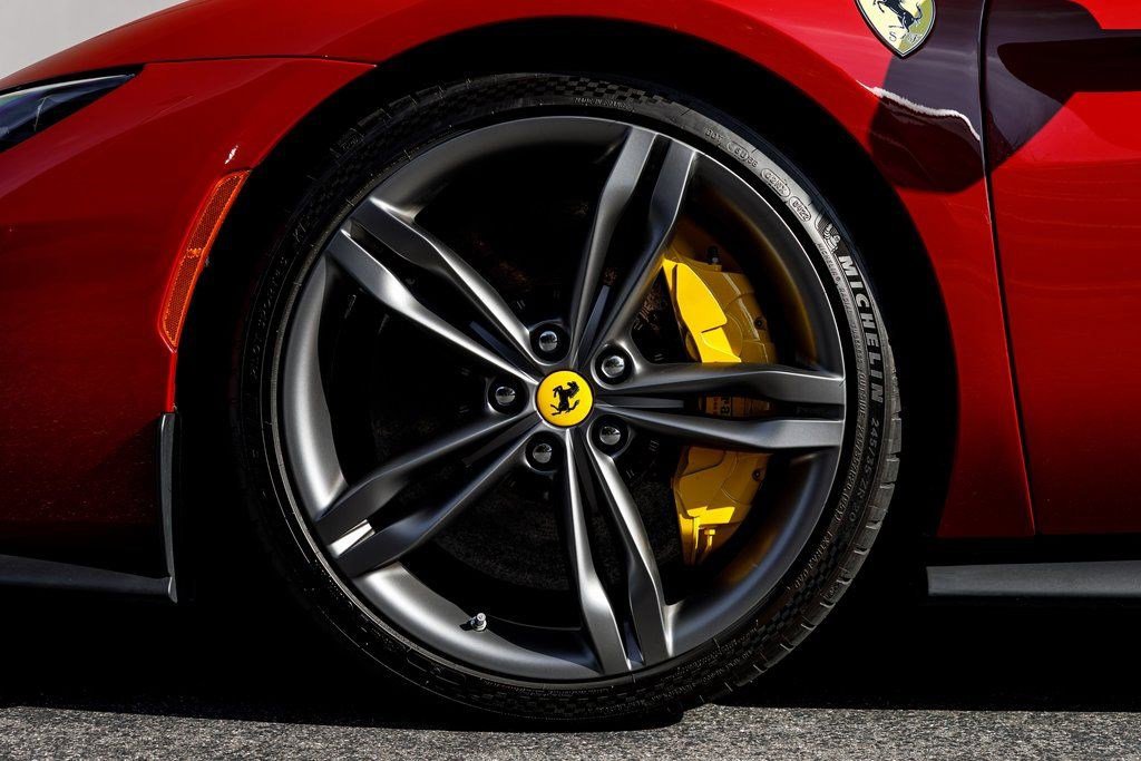 Used 2022 Ferrari 296 GTB RWD image 15
