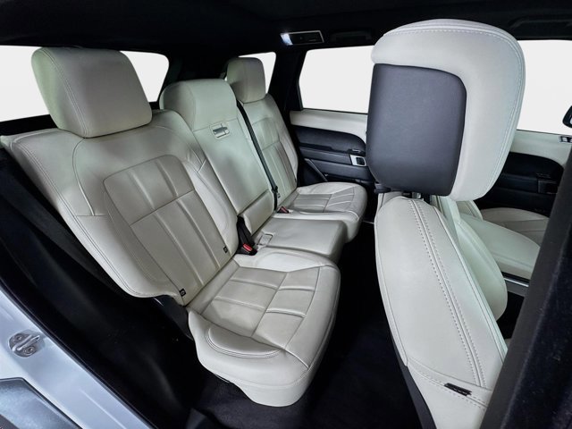 Certified 2022 Land Rover Range Rover Sport HSE Silver Edition image 29