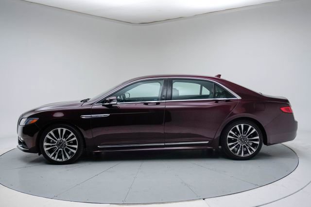 Used 2018 Lincoln Continental Select w/ Continental Climate Package FWD image 2