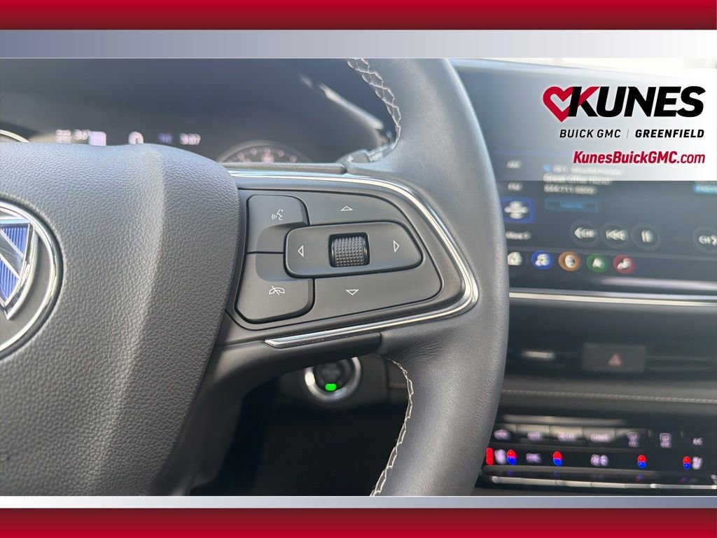 Used 2023 Buick Envision Avenir image 20