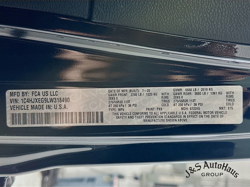 Used 2020 Jeep Wrangler Unlimited Sahara image 39