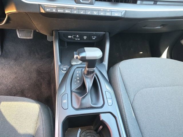 Used 2025 Kia K4 FWD image 18