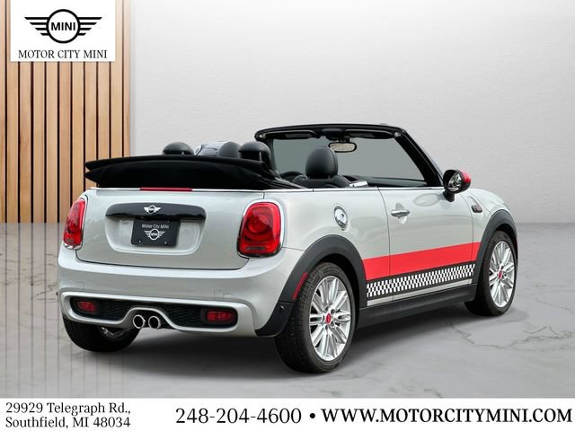 Used 2018 MINI Cooper S FWD image 4