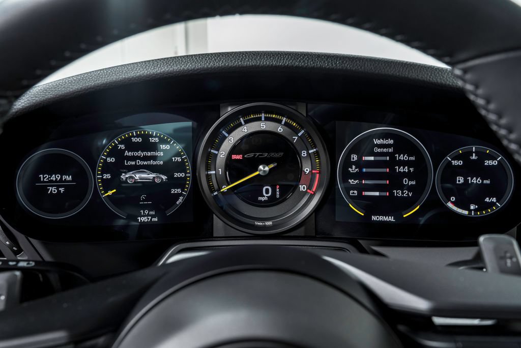 Used 2025 Porsche 911 GT3 RS RWD image 16