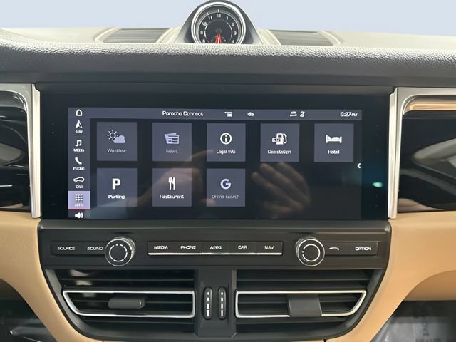 Used 2021 Porsche Macan S AWD/4WD image 23